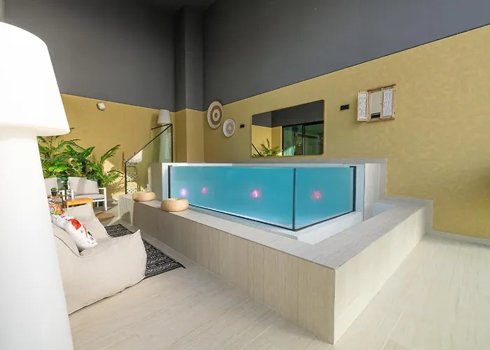 Private Pool Retreat - Luxe Stay And Full Privacy